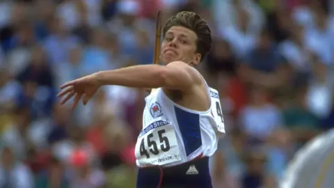 Getty Images Steve Backley works up a javelin throw at the 1991 games