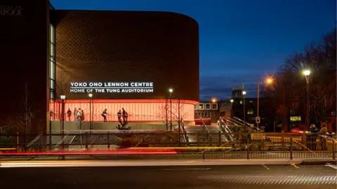 Mark McNulty The Tung Auditorium