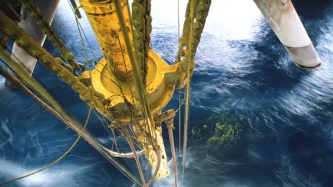 Getty Images Oil rig drilling
