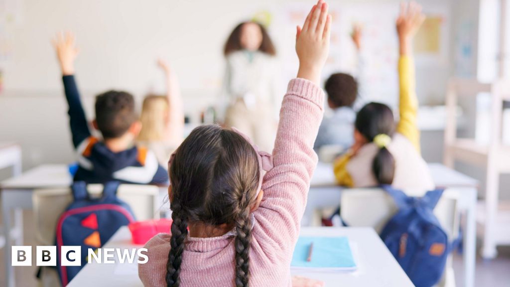 Nearly quarter of Bristol pupils regularly absent, warns Ofsted