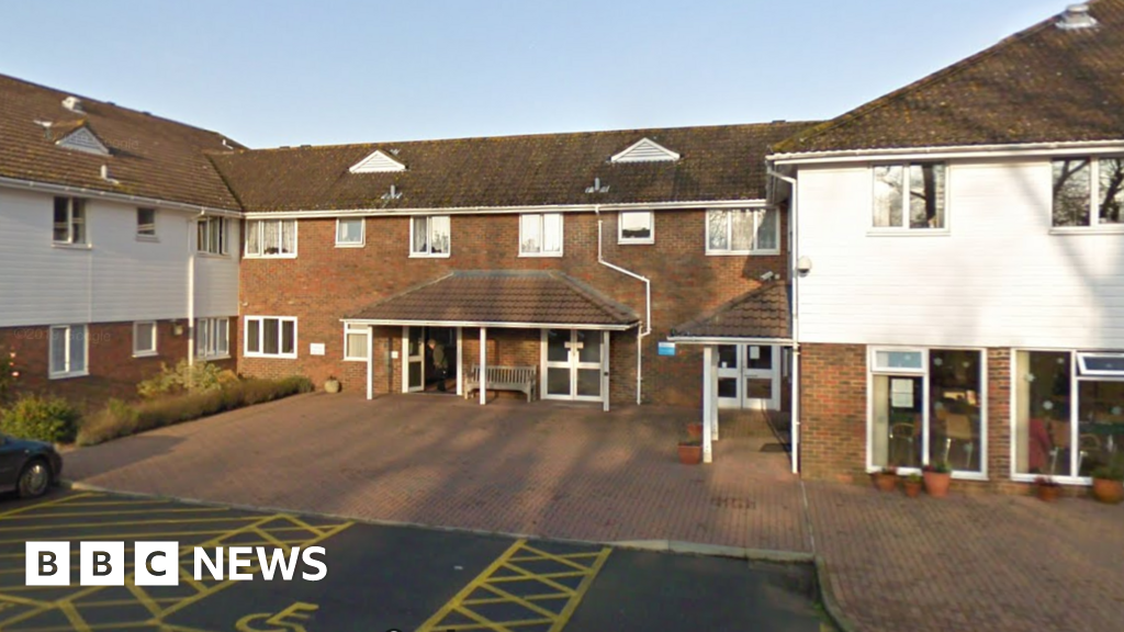 Ticehurst GP surgery loss will isolate elderly, says petition Ticehurst GP surgery loss will isolate elderly, says petition
