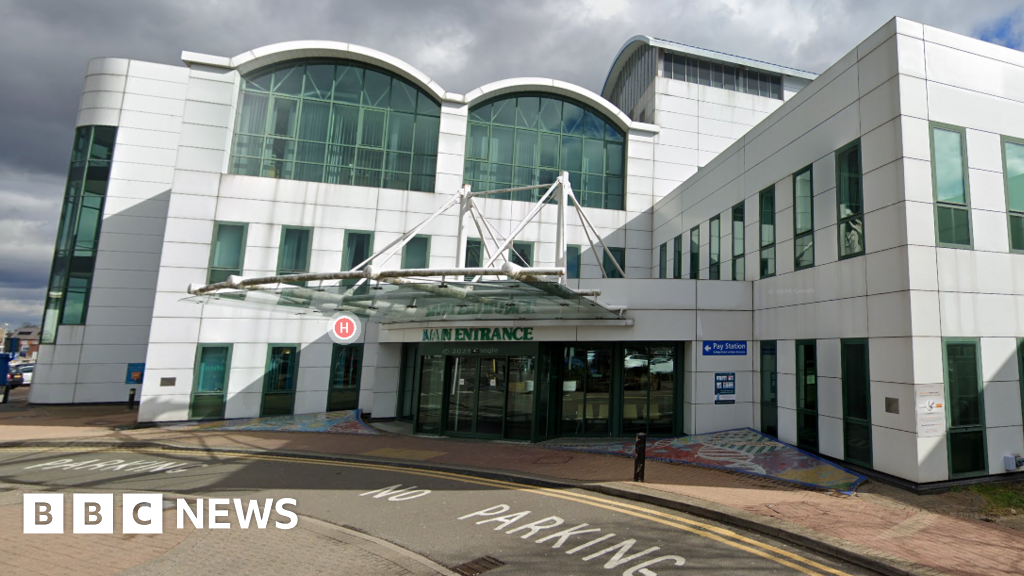 NHS trust considers carrying out private operations