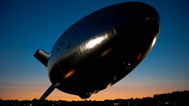 Battle of the blimps Battle of the blimps