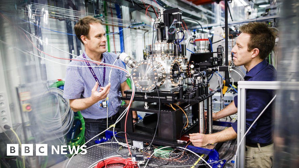 UK signs up to super X-ray laser machine UK signs up to super X-ray laser machine