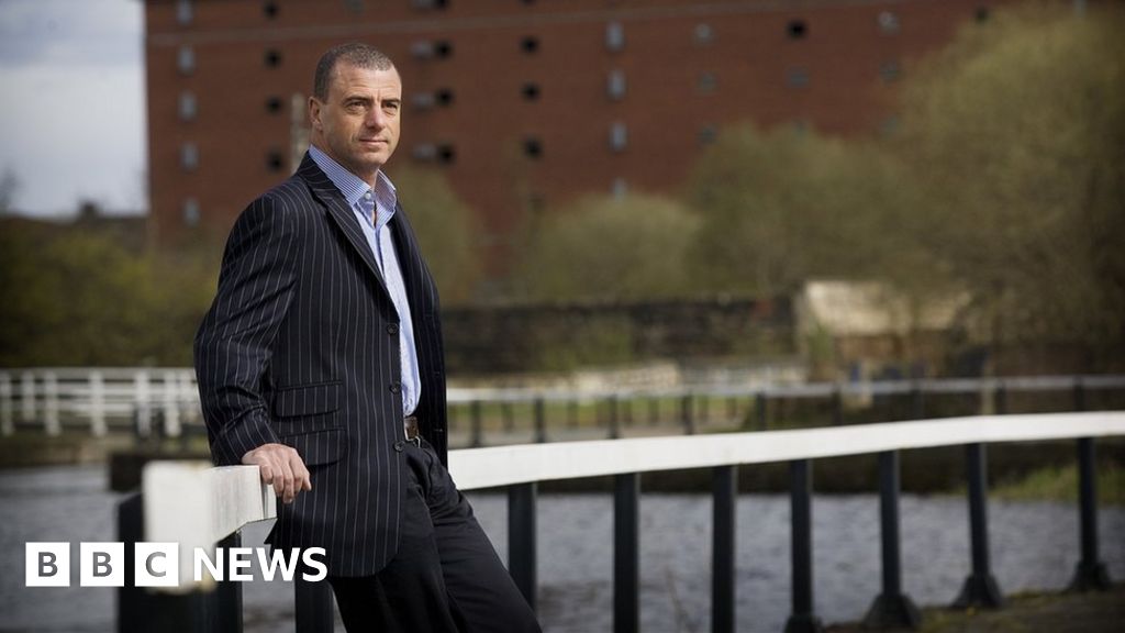 A head rolls, but why? A head rolls, but why?