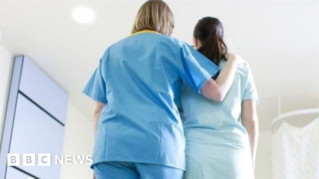 Sinn Féin votes to change abortion policy