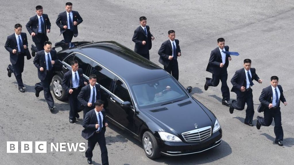Who are North Korea’s running bodyguards? Who are North Korea’s running bodyguards?