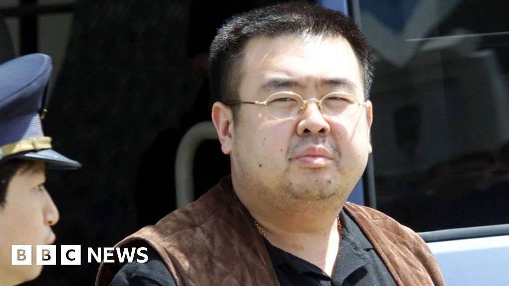 Police seek pair to testify at murder trial Police seek pair to testify at murder trial