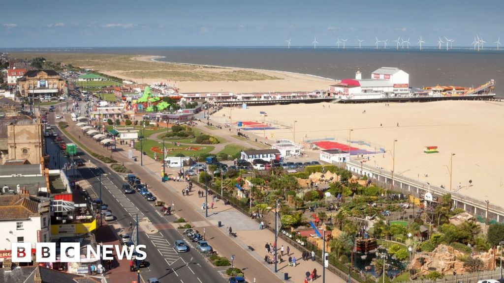 How offshore wind is re-energising seaside town How offshore wind is re-energising seaside town