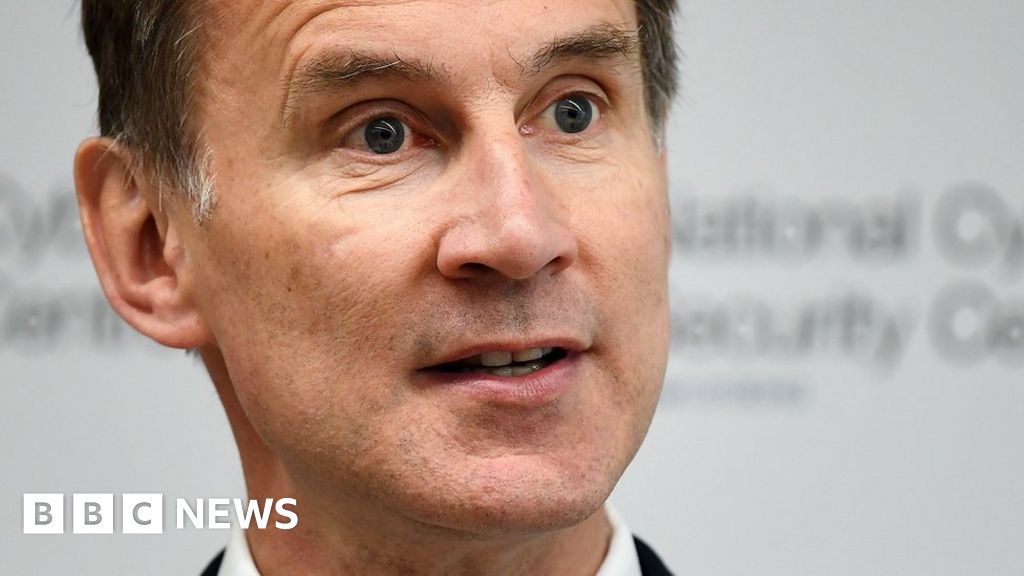 Jeremy Hunt warns against no-deal Brexit ‘suicide’ Jeremy Hunt warns against no-deal Brexit ‘suicide’