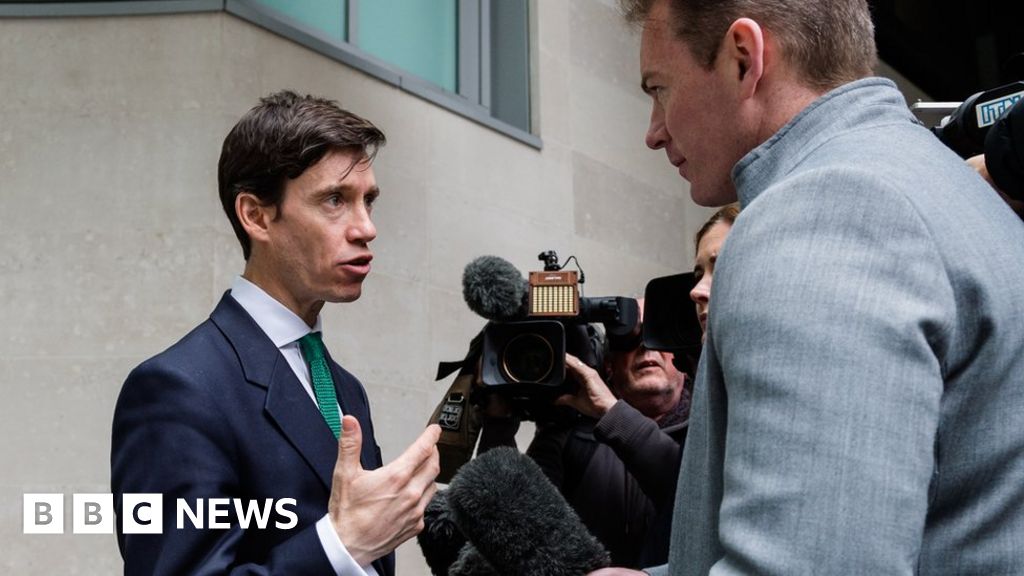 How are Tory hopefuls campaigning online? How are Tory hopefuls campaigning online?