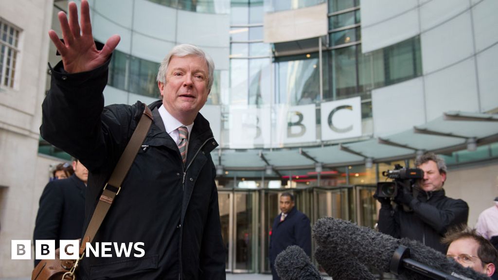 Lord Hall to step down as BBC’s director general