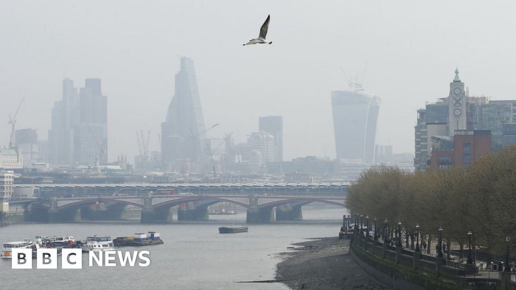 Mixed reaction on environmental issues Mixed reaction on environmental issues