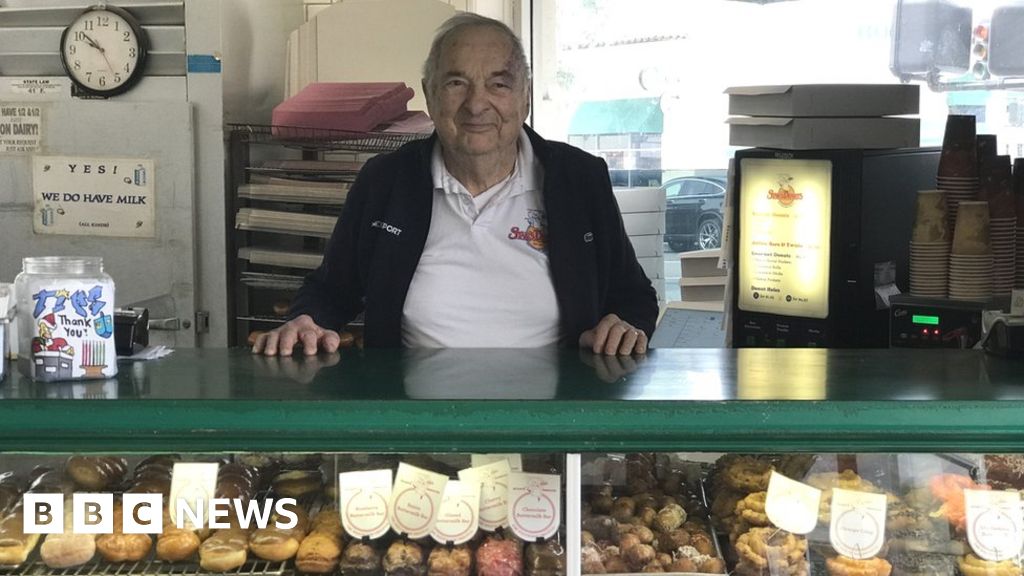 A farewell to a shop closed by coronavirus A farewell to a shop closed by coronavirus