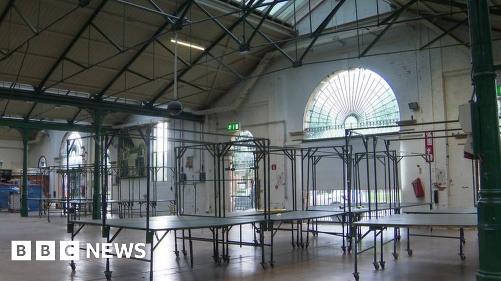 Market traders ‘feel abandoned’ over hardship fund Market traders ‘feel abandoned’ over hardship fund