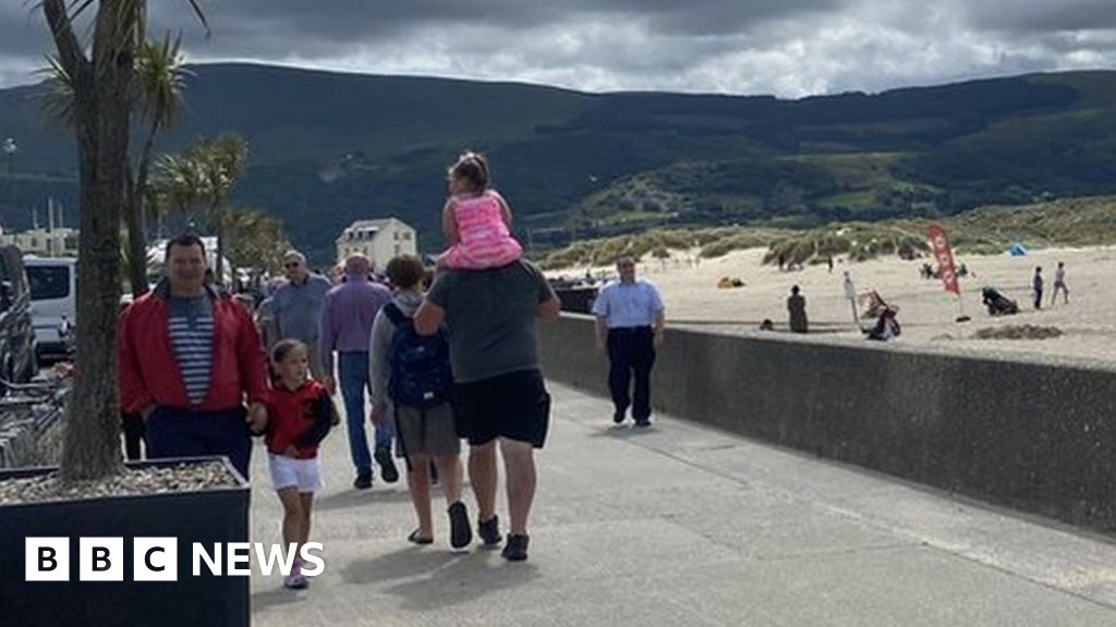 Gwynedd tourist numbers ‘causing tension’ Gwynedd tourist numbers ‘causing tension’