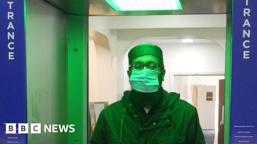 Trying out tech that may help make worship Covid-secure Trying out tech that may help make worship Covid-secure