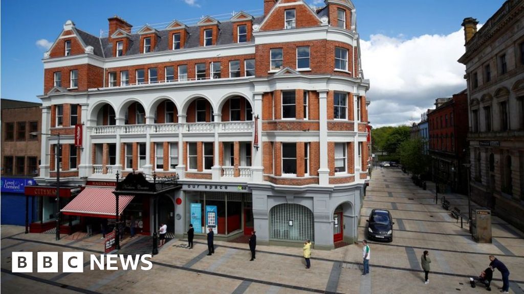 Derry city centre chief calls for retail closure