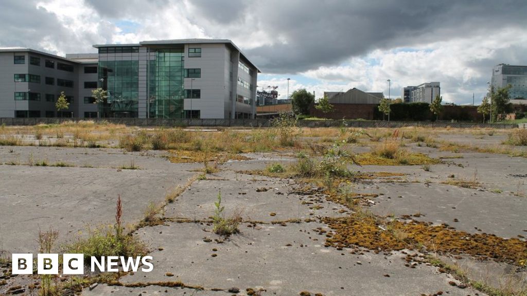 Call for laws to force sale of derelict sites in Scotland