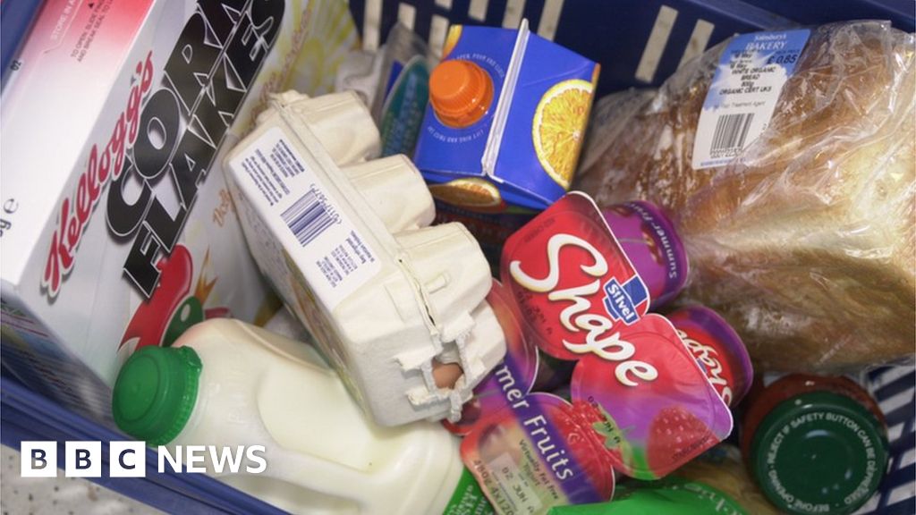 NI supermarkets to receive funding for import costs NI supermarkets to receive funding for import costs