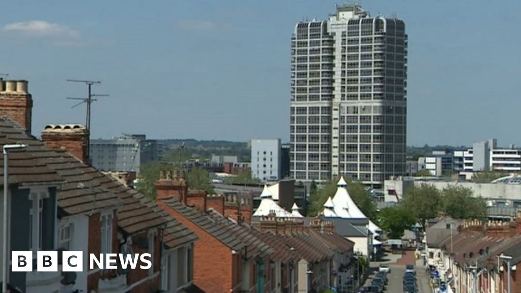 Swindon’s bid for city status is dropped by council