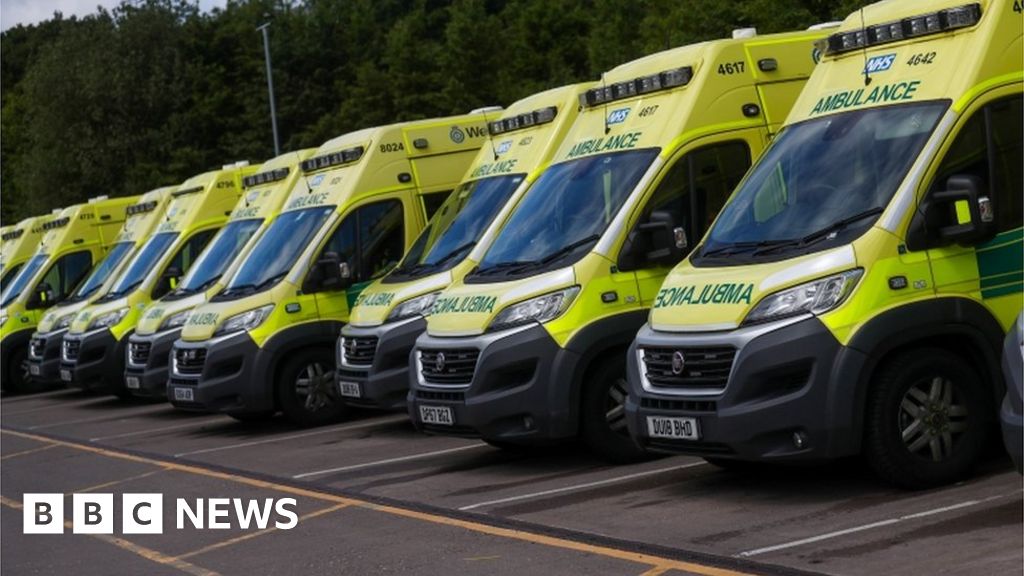 Shropshire-only ambulance service ‘won’t solve problems’ Shropshire-only ambulance service ‘won’t solve problems’