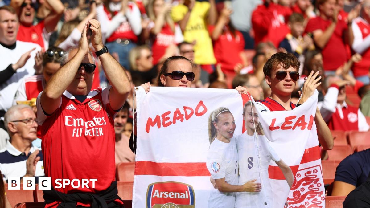 Beth Mead: Arsenal forward says record WSL crowd is ‘still just the beginning’ Beth Mead: Arsenal forward says record WSL crowd is ‘still just the beginning’