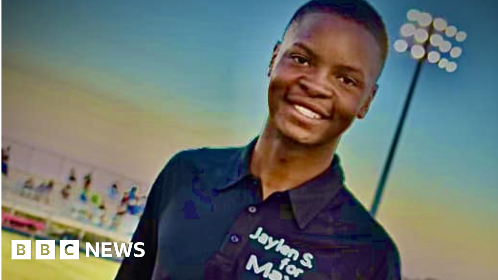 Arkansas elects youngest black mayor in US Arkansas elects youngest black mayor in US