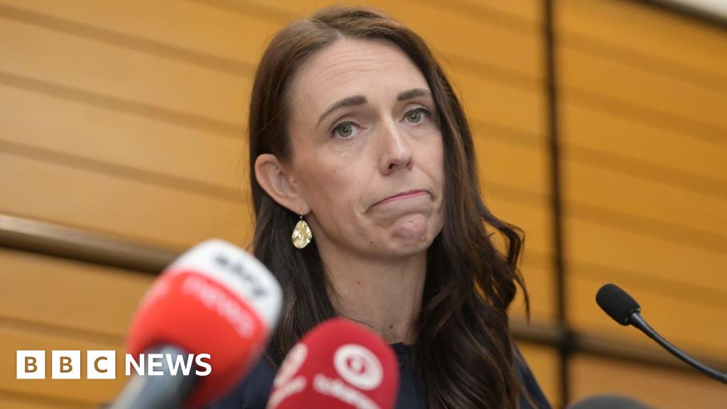 New Zealand PM quits citing burnout New Zealand PM quits citing burnout