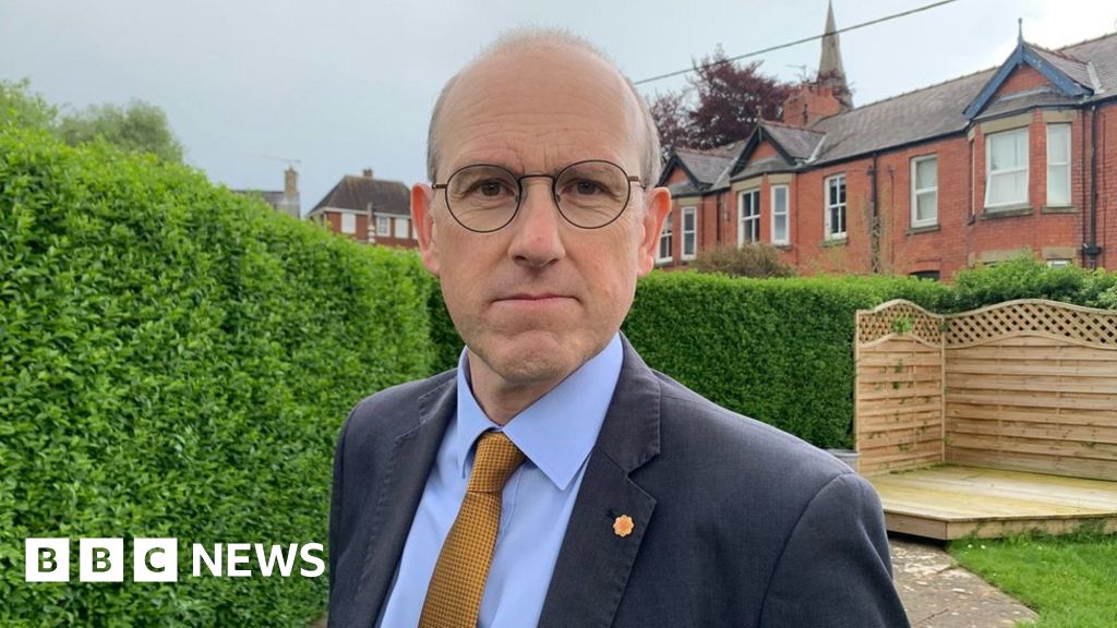 Llyr Gruffydd interim leader after Price quits Llyr Gruffydd interim leader after Price quits