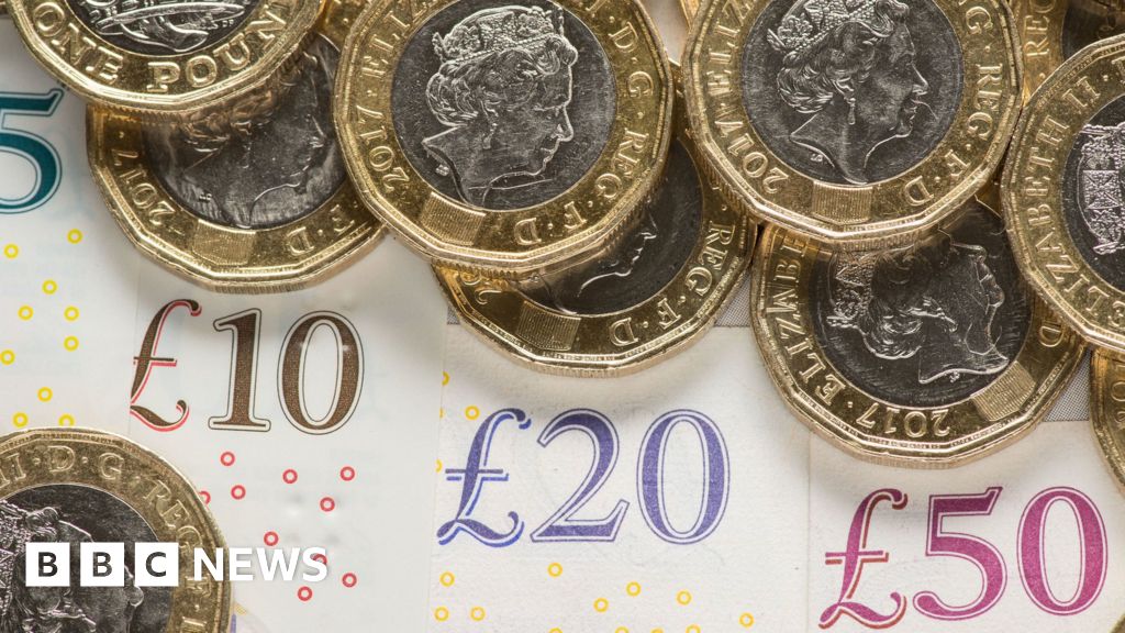 Financial Ombudsman deals with hundreds of complaints