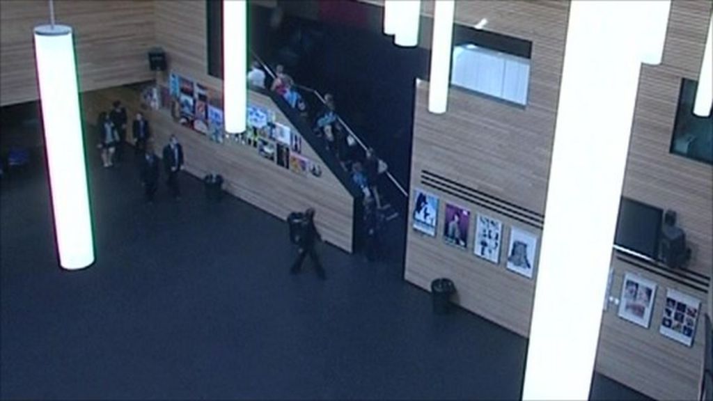 Can good architecture transform a troubled school?