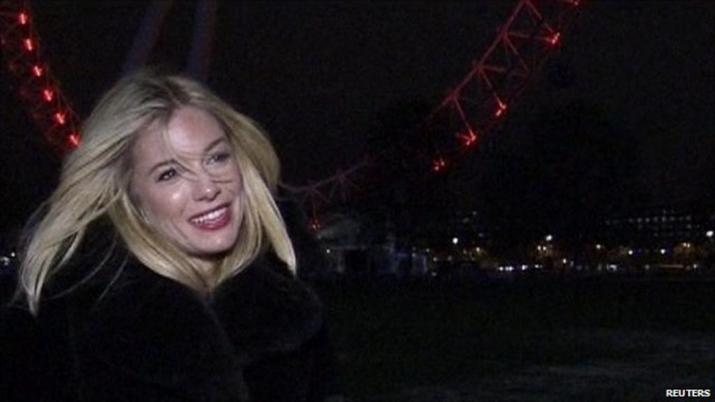 Sienna Miller turns London Eye red for World Aids Day Sienna Miller turns London Eye red for World Aids Day
