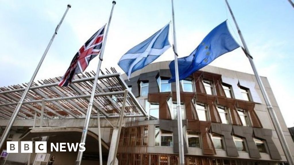 Call for all-male Holyrood management board to quit Call for all-male Holyrood management board to quit