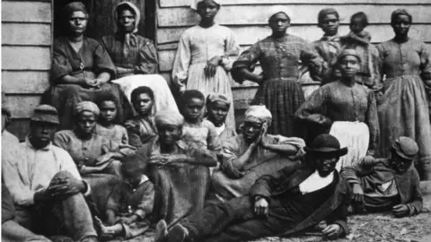 API Photos of slaves 1862