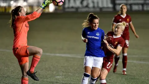 Andrew Powell/Liverpool FC/Getty Lizzie Durack of Everton Ladies during the match between Everton Ladies and Liverpool Ladies at Select Security Stadium on September 22, 2017