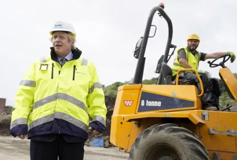 10 Downing Street Boris Johnson on building site
