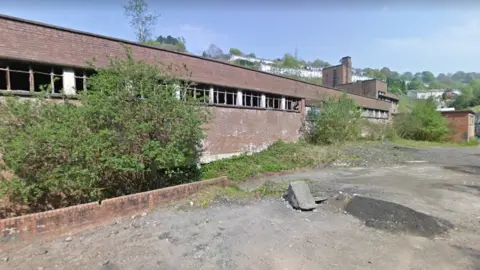 Google Former pit-head baths in Llanhilleth
