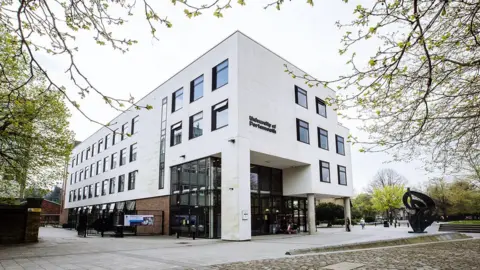HELEN YATES University of Portsmouth
