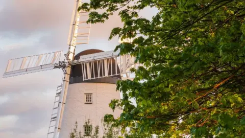 Gary Clarricoates Fulwell Windmill
