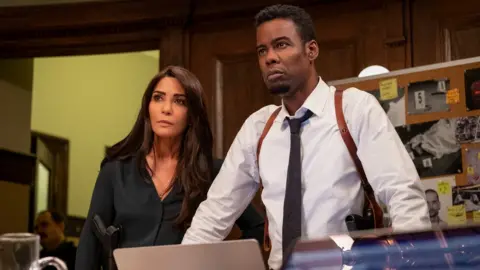 Brooke Palmer Marisol Nichols and Chris Rock in Spiral