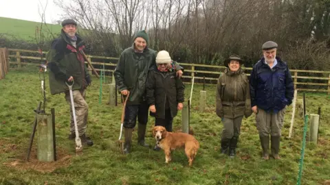 Colin Hyde Members of the Ilminster Tree Project planting some trees