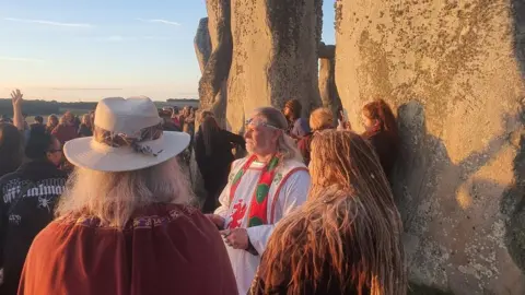 Stonehenge Guided Tours UK Stonehenge, Wiltshire