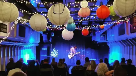 Susan Doherty Concert at Belfast Barge