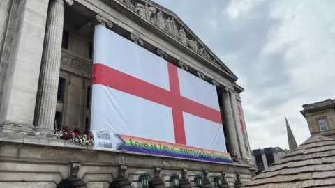 Nottingham City Council The huge England flag on Nottingham's Council House