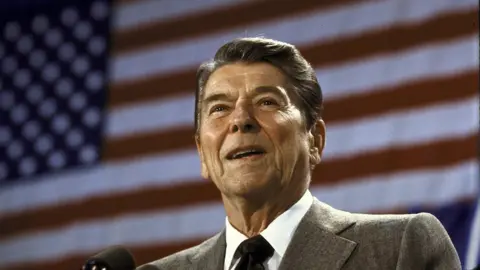 Getty Images US President Ronald W. Reagan speaking at a fundraiser, 1986