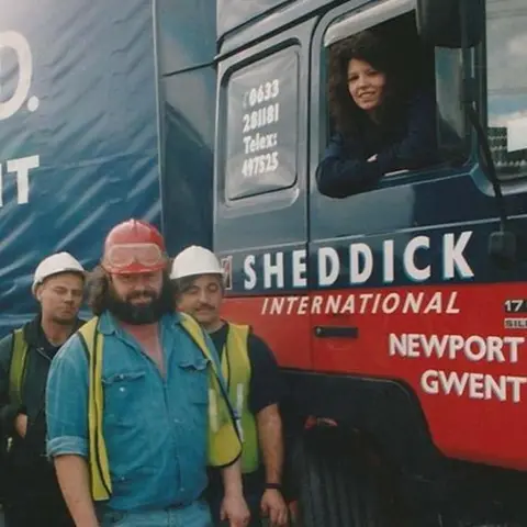 Mandy Travers  Mandy Travers