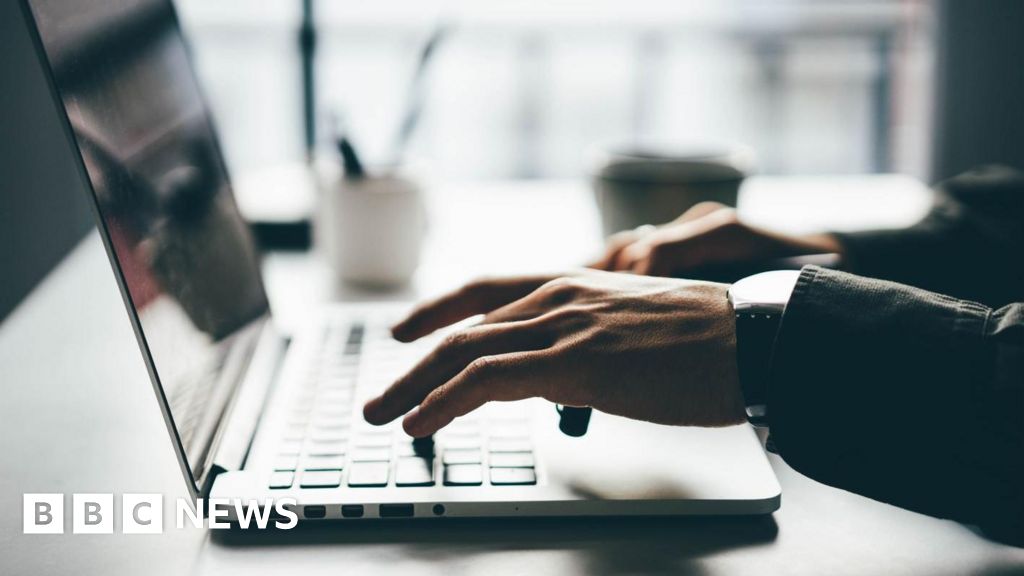 Entrepreneurs showcase Guernsey at European tech summit