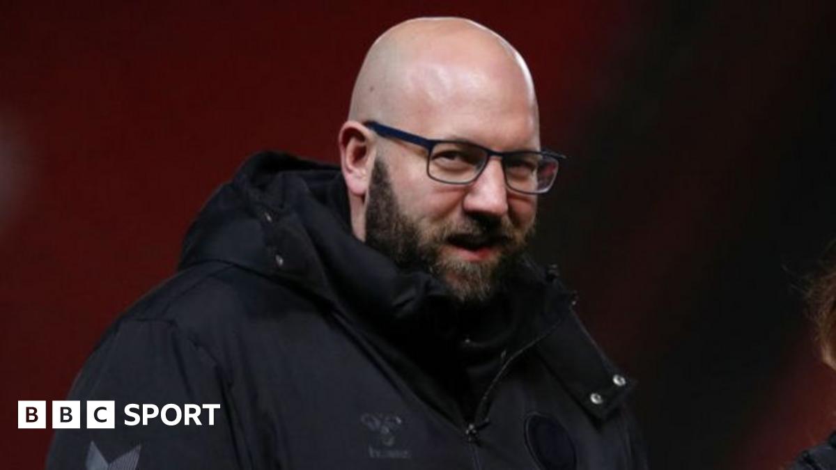 Gwalia United: James Thomas takes over as Fern Burrage-Male steps down Gwalia United: James Thomas takes over as Fern Burrage-Male steps down