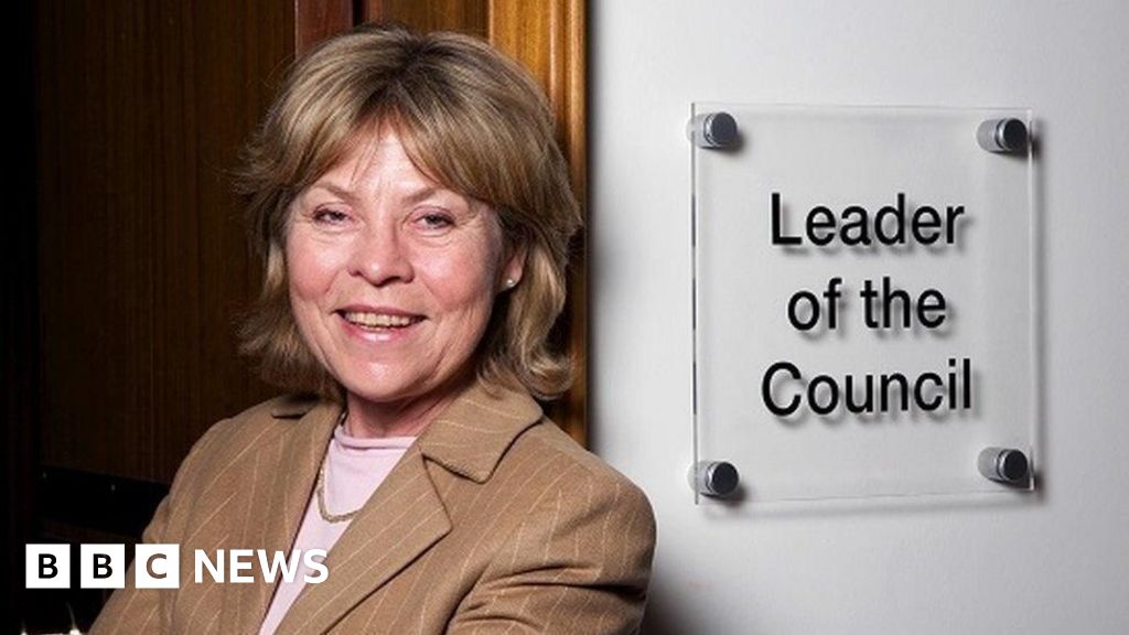 Warwickshire County Council leader defends delaying elections Warwickshire County Council leader defends delaying elections